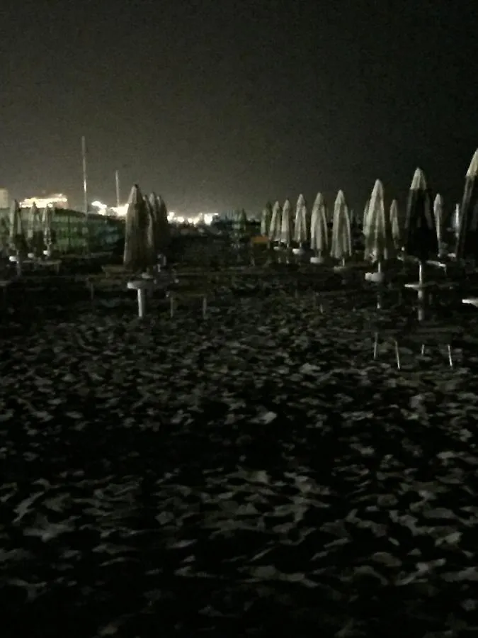 Appartamento Riccione Mare アパート